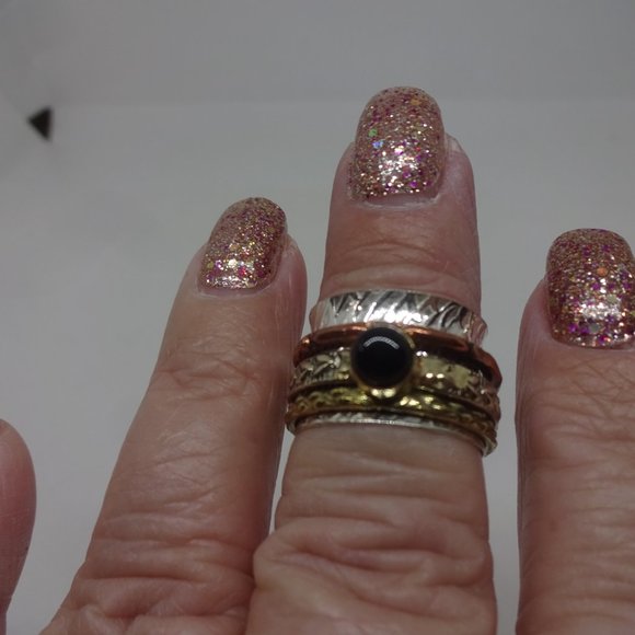 Whimsical "BLACK ONYX" Handmade SPINNER RING with SILVER, GOLD & COPPER #202A - Picture 3 of 3